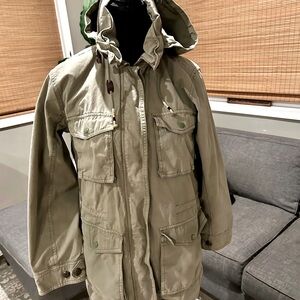 Adorable JCREW lightweight Adirondack style coat! Adorable Size XS OLIVE